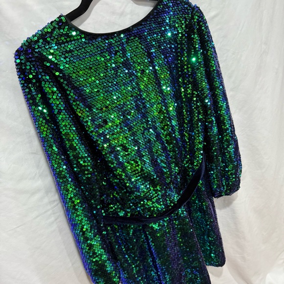 Baltic Born Sequin Dress XL Long Sleeve Belted V-Neck Homecoming Cocktail Rave - Picture 11 of 15